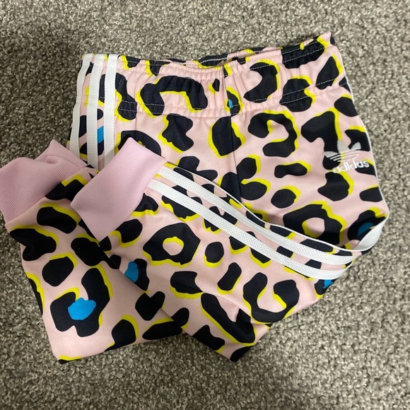 Adidas Tracksuit Leopard Animal Print Track Pants Girls Baby Size 12M - Picture 3 of 5